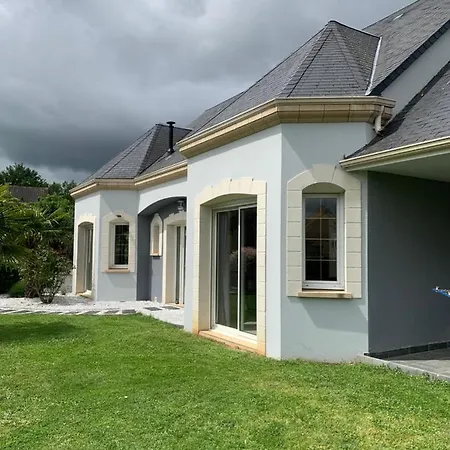 Avec Piscine Aux Portes Du Circuit Des 24 Villa *