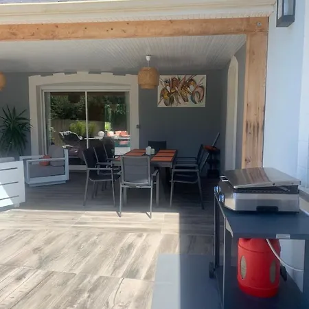 Avec Piscine Aux Portes Du Circuit Des 24 * Arnage