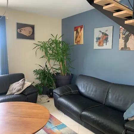 Avec Piscine Aux Portes Du Circuit Des 24 Arnage