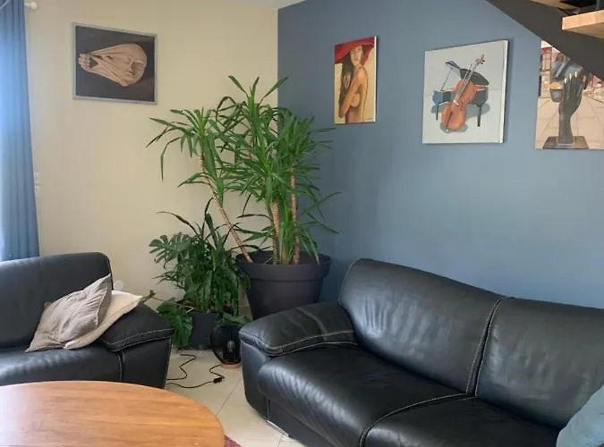 Avec Piscine Aux Portes Du Circuit Des 24 Arnage