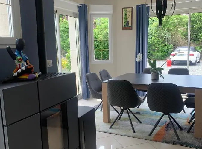 Villa Avec Piscine Aux Portes Du Circuit Des 24 Arnage