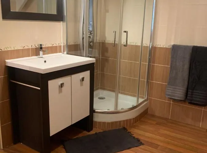 Avec Piscine Aux Portes Du Circuit Des 24 * Arnage