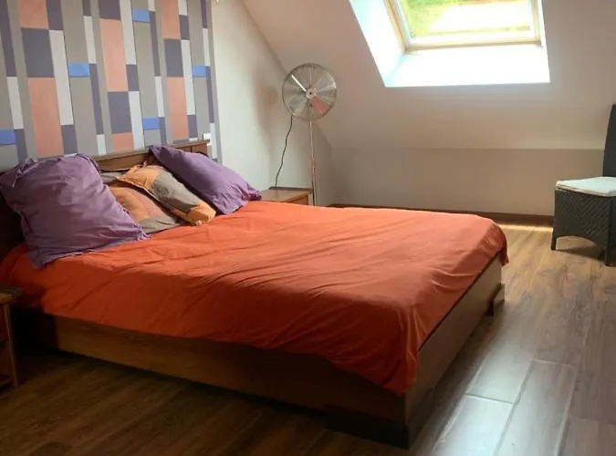 Avec Piscine Aux Portes Du Circuit Des 24 아르나지